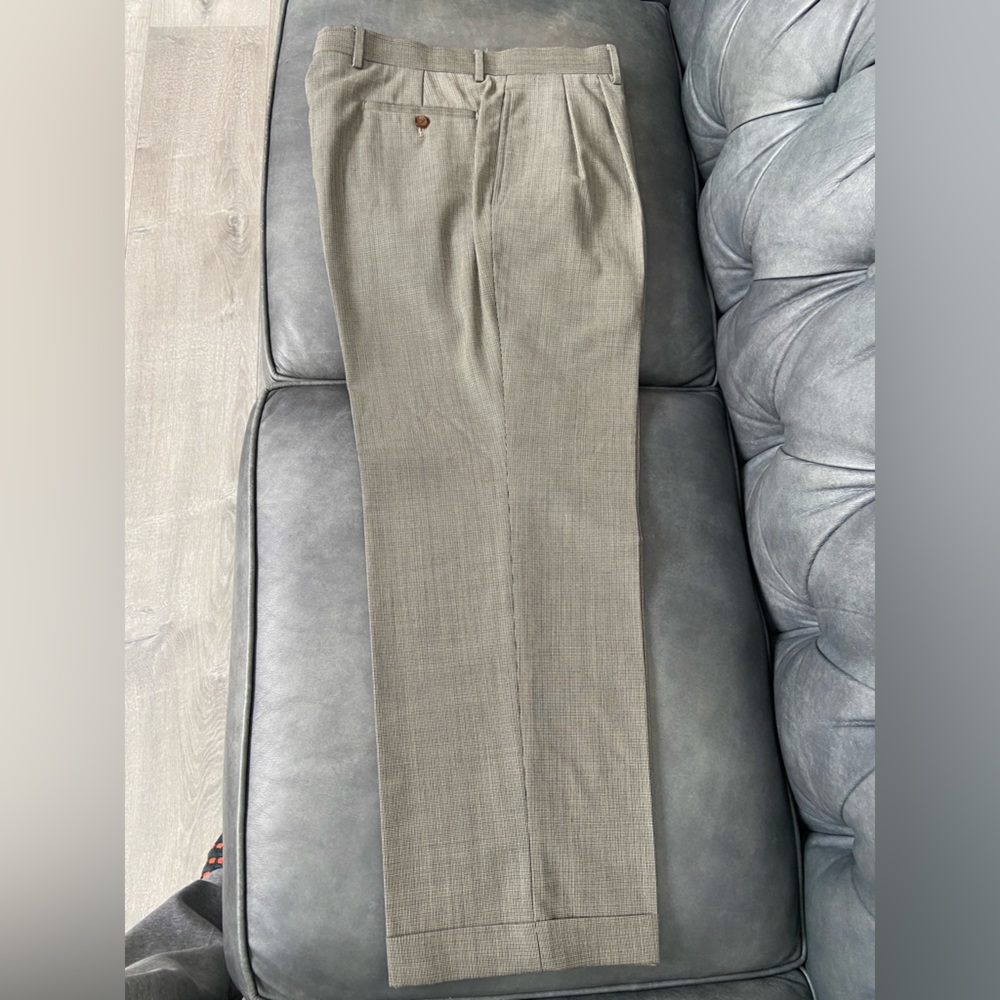 Beautiful Lauren Dress pant! Cuffed & Pleated:34 X 29. Gray